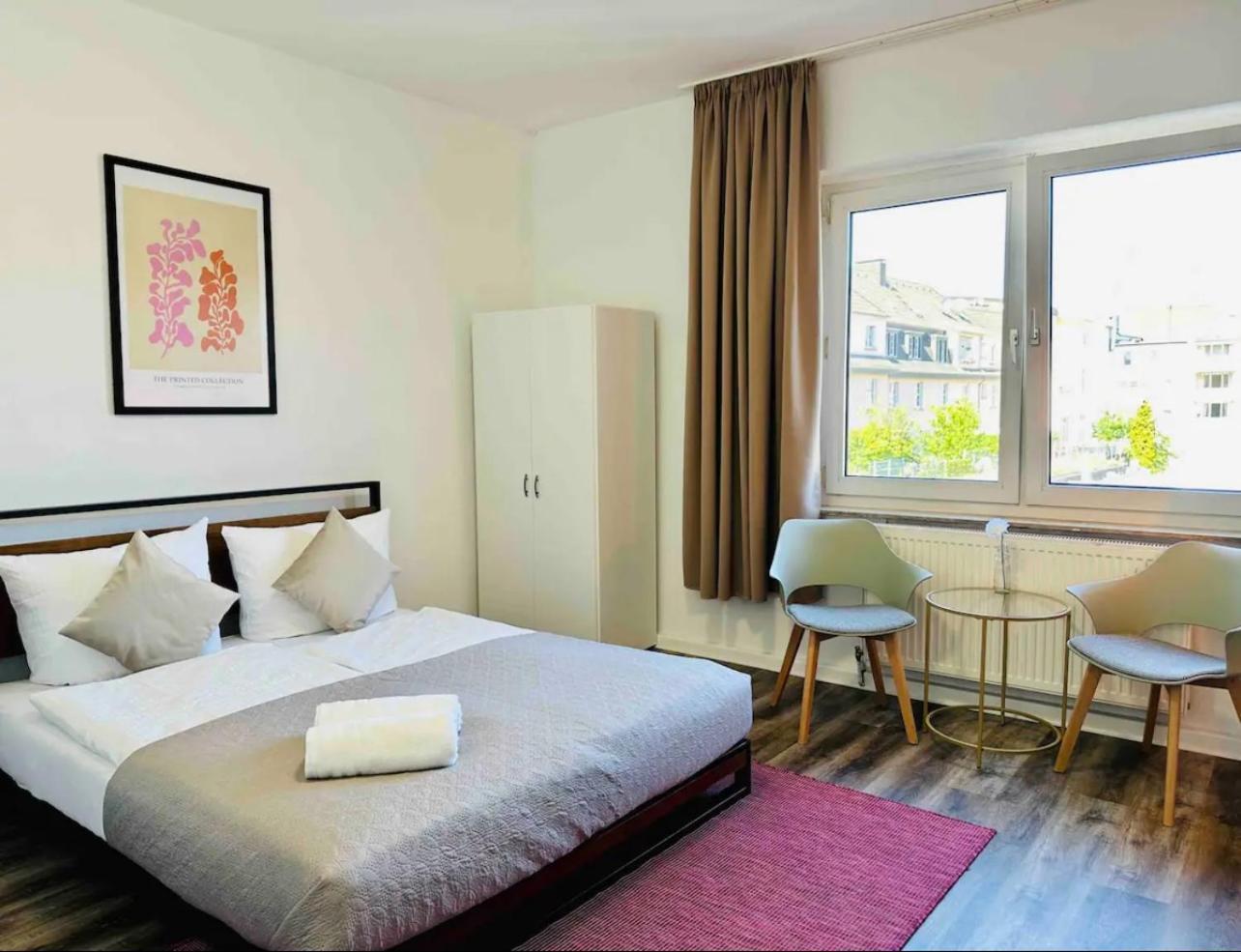 Appartement Zentral Gelegenes Und Stilvoll Moebliertes In Nur 5 Minuten Vom Hbf Und City, Ideal Fuer Pendler Und Messebesucher