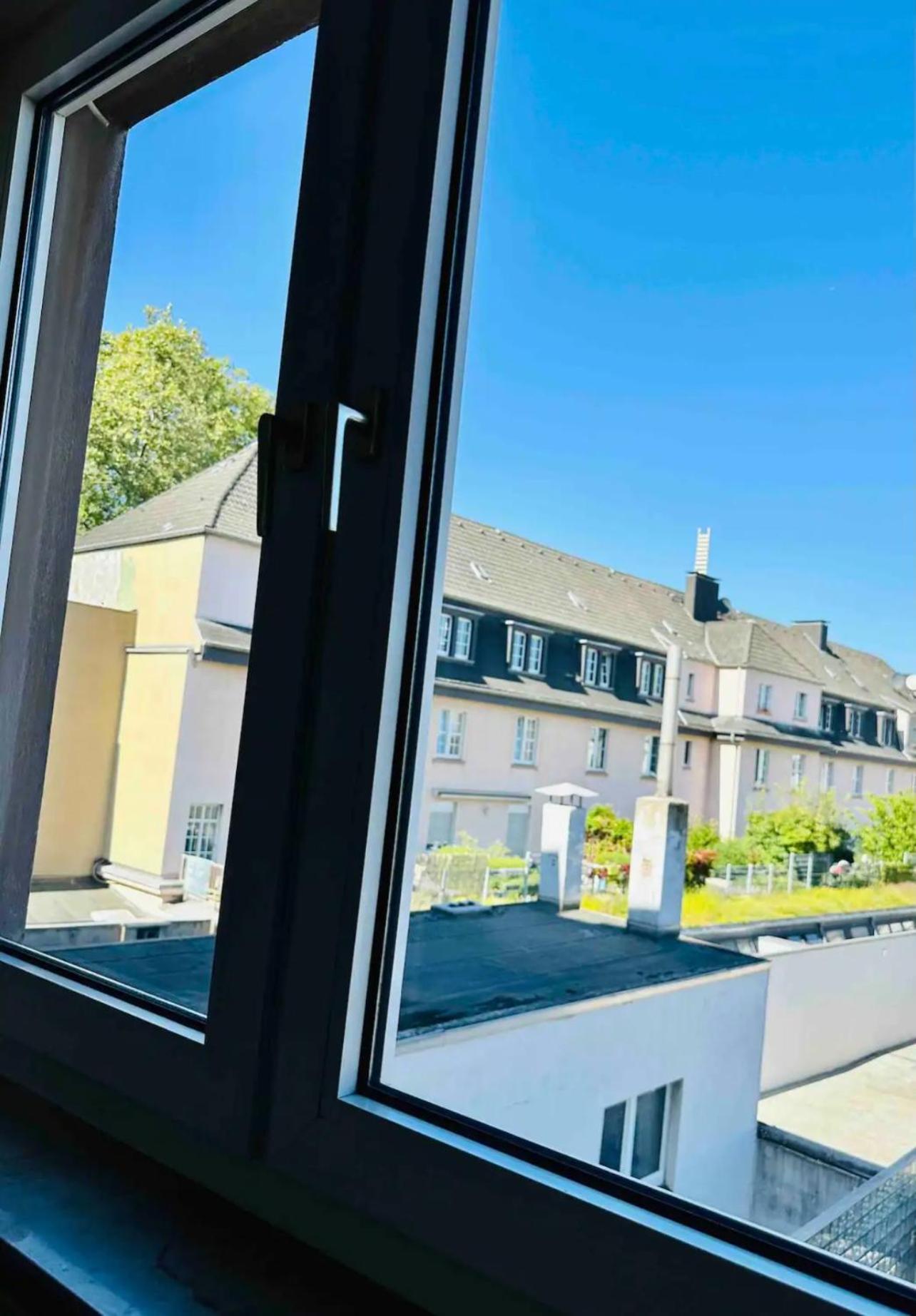 Zentral Gelegenes Und Stilvoll Moebliertes In Nur 5 Minuten Vom Hbf Und City, Ideal Fuer Pendler Und Messebesucher Appartement *