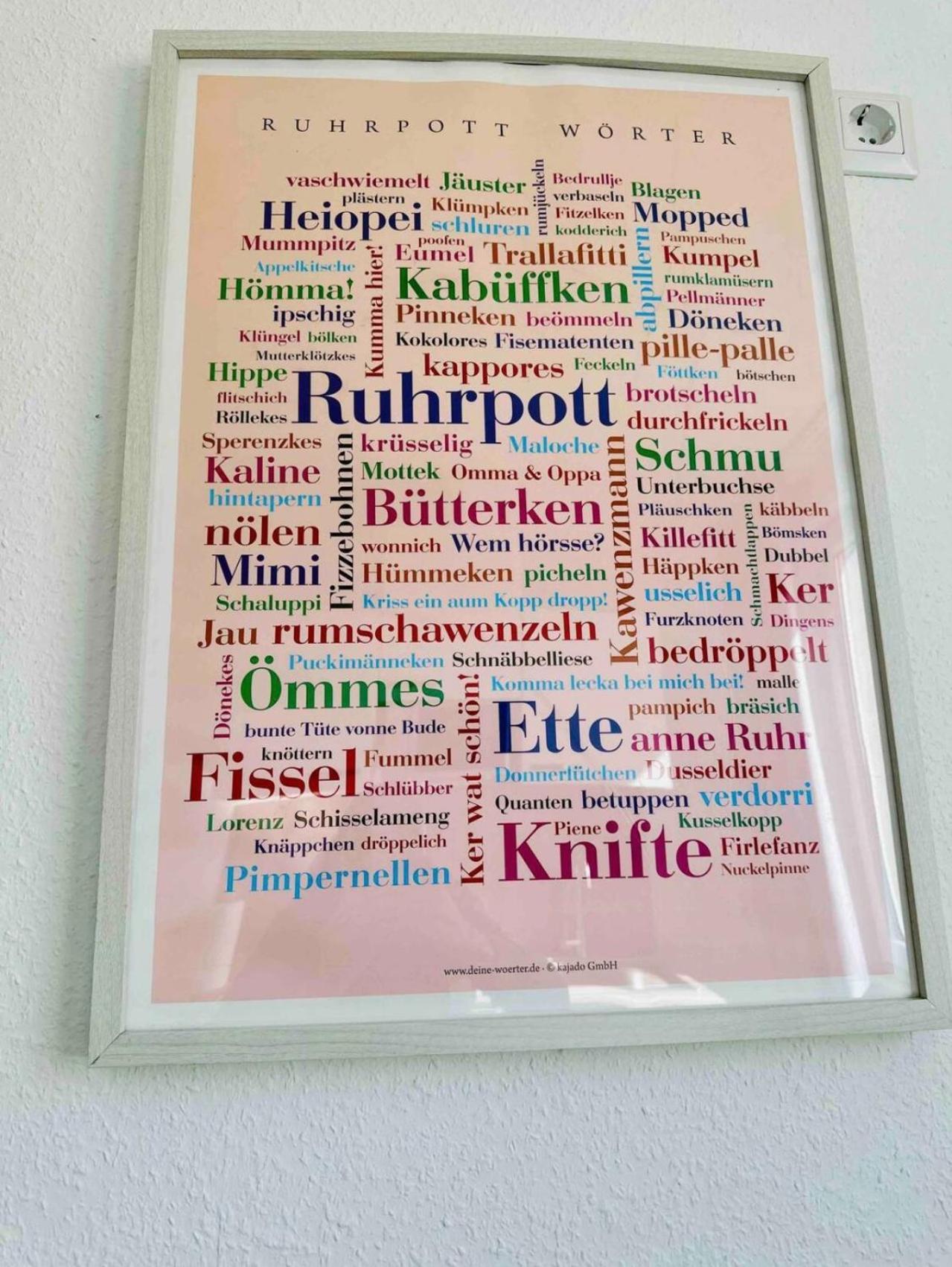 Appartement Zentral Gelegenes Und Stilvoll Moebliertes In Nur 5 Minuten Vom Hbf Und City, Ideal Fuer Pendler Und Messebesucher *